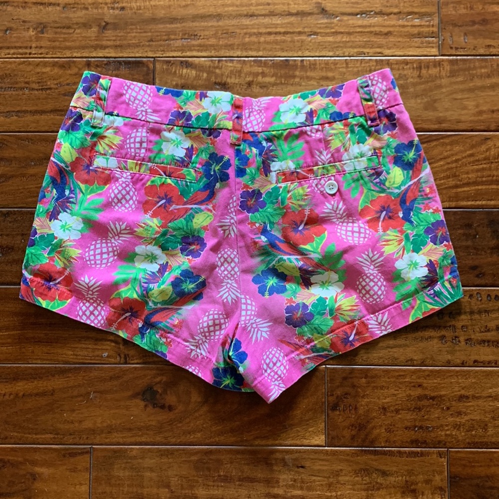 Macbeth Collection - Fun Shorts - Picture 2 of 8